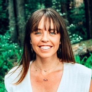 Meet your Posher, Roxanne